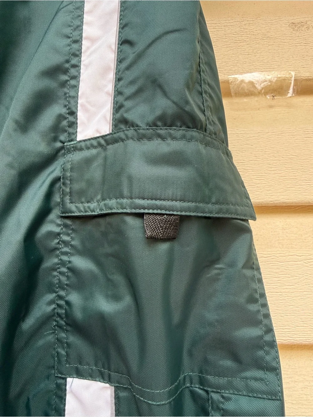 NWT ProSpirit Boys Large 10-12 Forest Green Nylon Track Wind Pants White Stripe